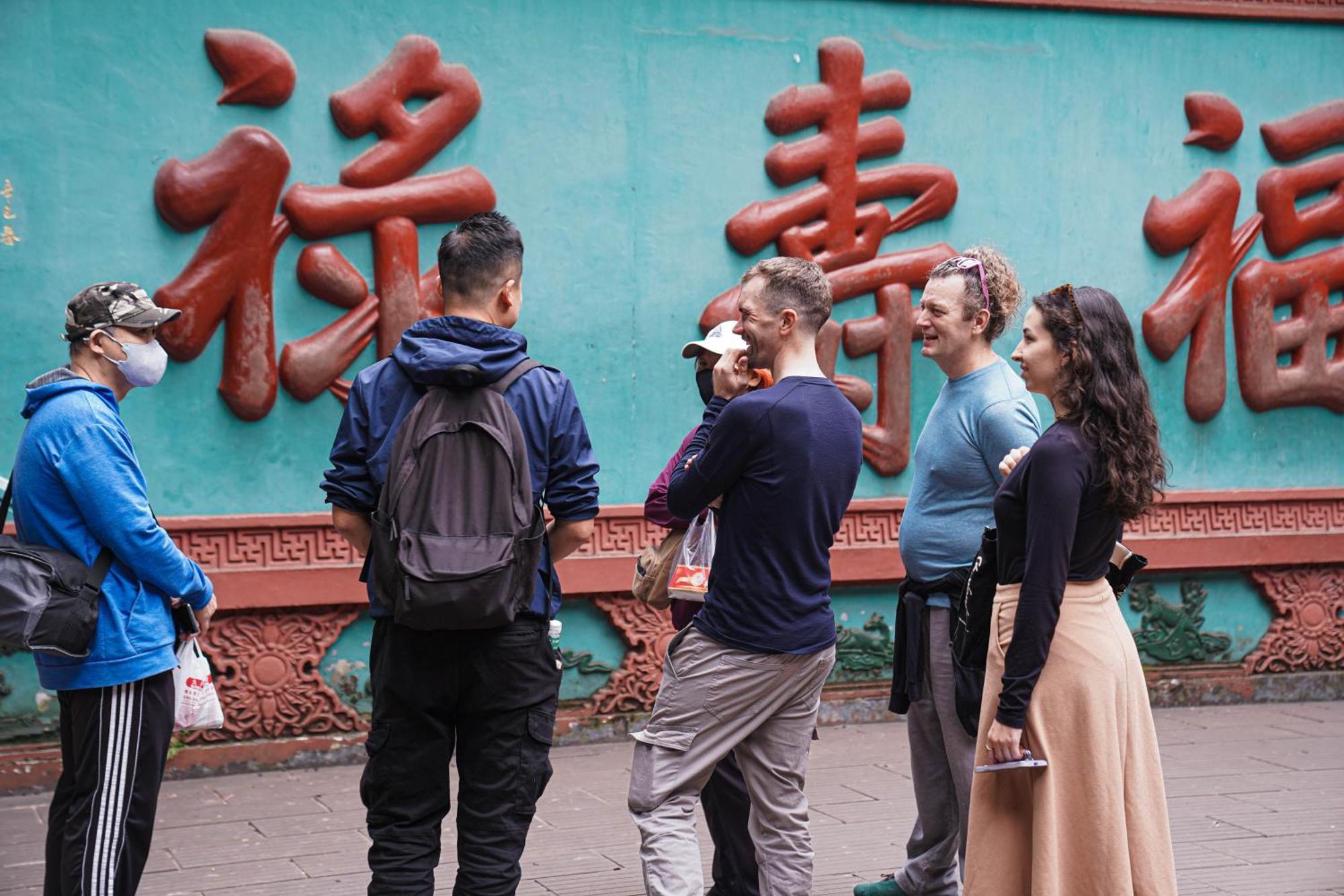 Chengdu Mix Hostel Courtyard Poshpacker Exterior foto